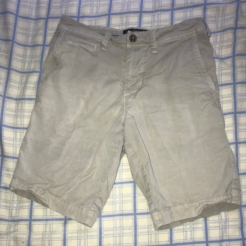 Grey American Eagle Khaki Shorts